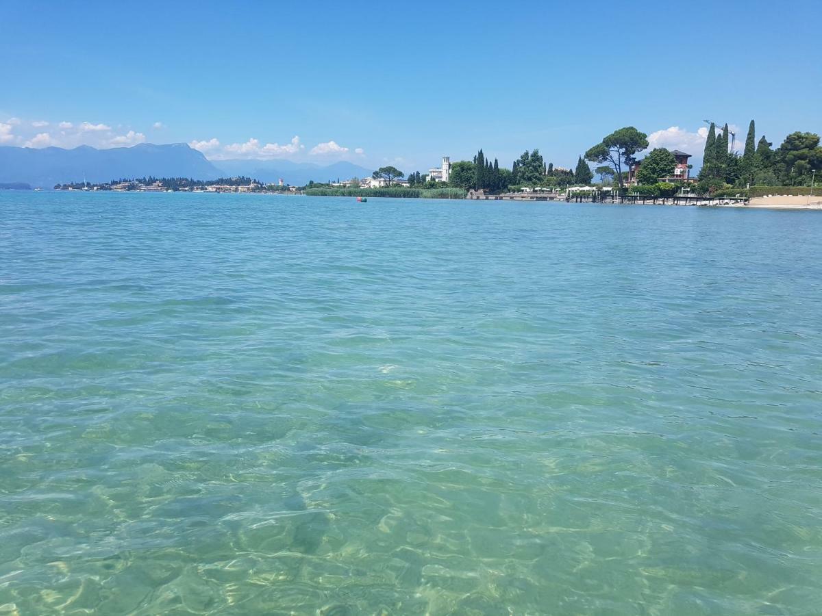 Sky Fort Garda View Sirmione Eksteriør billede